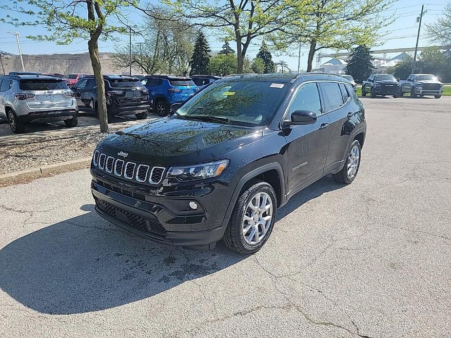 new 2024 Jeep Compass car, priced at $34,085