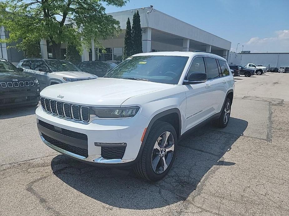 new 2024 Jeep Grand Cherokee L car, priced at $54,325