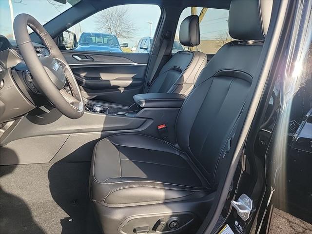 new 2025 Jeep Grand Cherokee L car, priced at $52,020