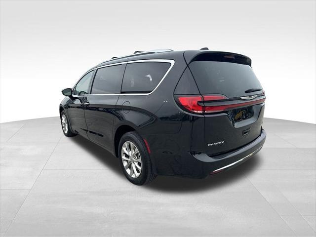 used 2021 Chrysler Pacifica car, priced at $27,684