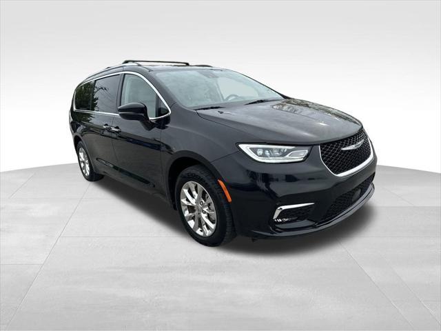 used 2021 Chrysler Pacifica car, priced at $27,684