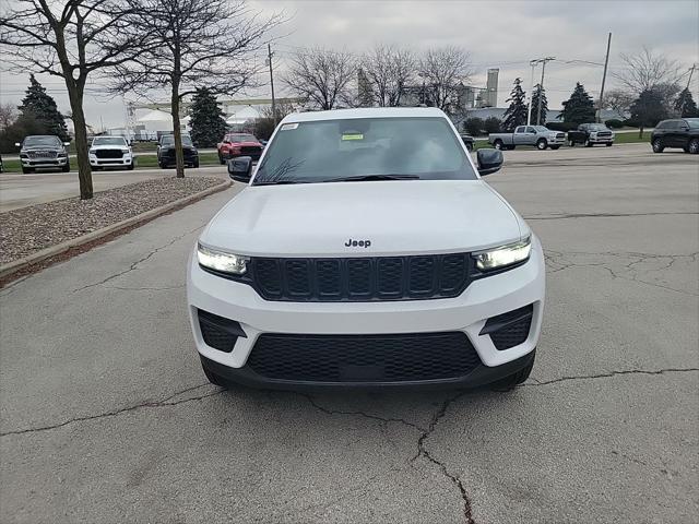 new 2025 Jeep Grand Cherokee car, priced at $45,935