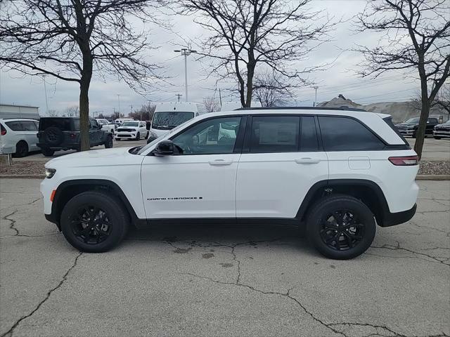 new 2025 Jeep Grand Cherokee car, priced at $45,935