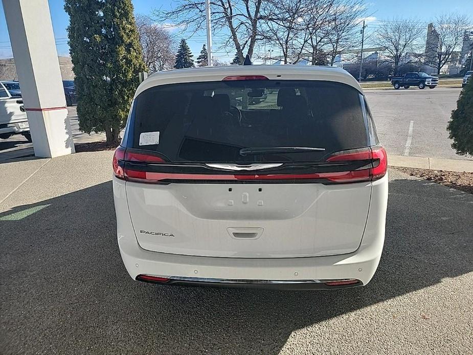 new 2024 Chrysler Pacifica car, priced at $50,495