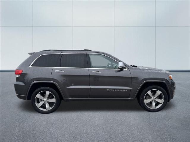 used 2014 Jeep Grand Cherokee car, priced at $13,038