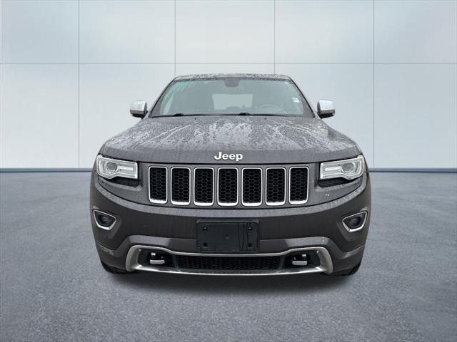 used 2014 Jeep Grand Cherokee car, priced at $13,038