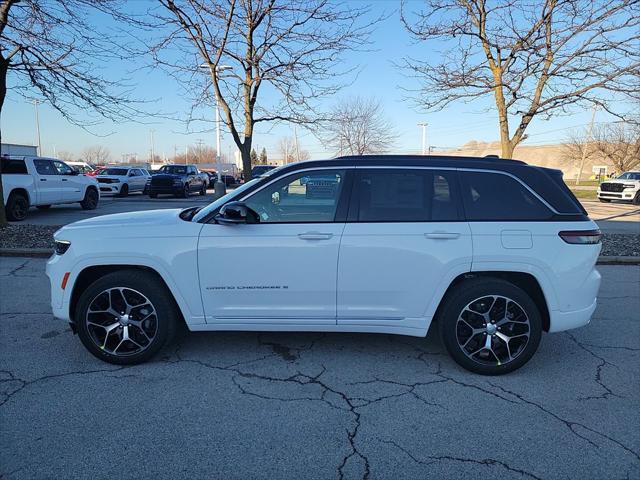 new 2025 Jeep Grand Cherokee car, priced at $68,605