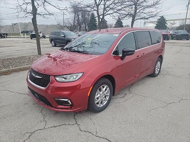 new 2025 Chrysler Pacifica car, priced at $45,920