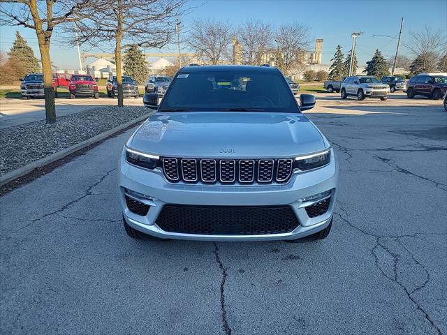 new 2025 Jeep Grand Cherokee car, priced at $69,200