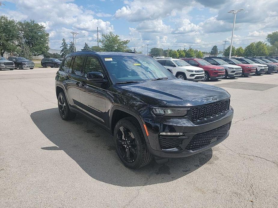 new 2024 Jeep Grand Cherokee car, priced at $54,795