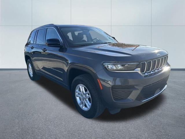 used 2022 Jeep Grand Cherokee car, priced at $29,387