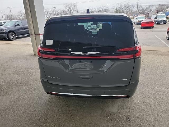 new 2025 Chrysler Pacifica car, priced at $51,880