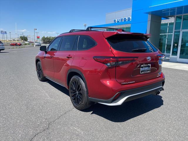 used 2023 Toyota Highlander car, priced at $44,339