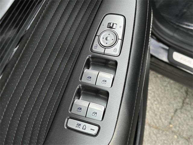 used 2024 Hyundai Palisade car, priced at $42,981
