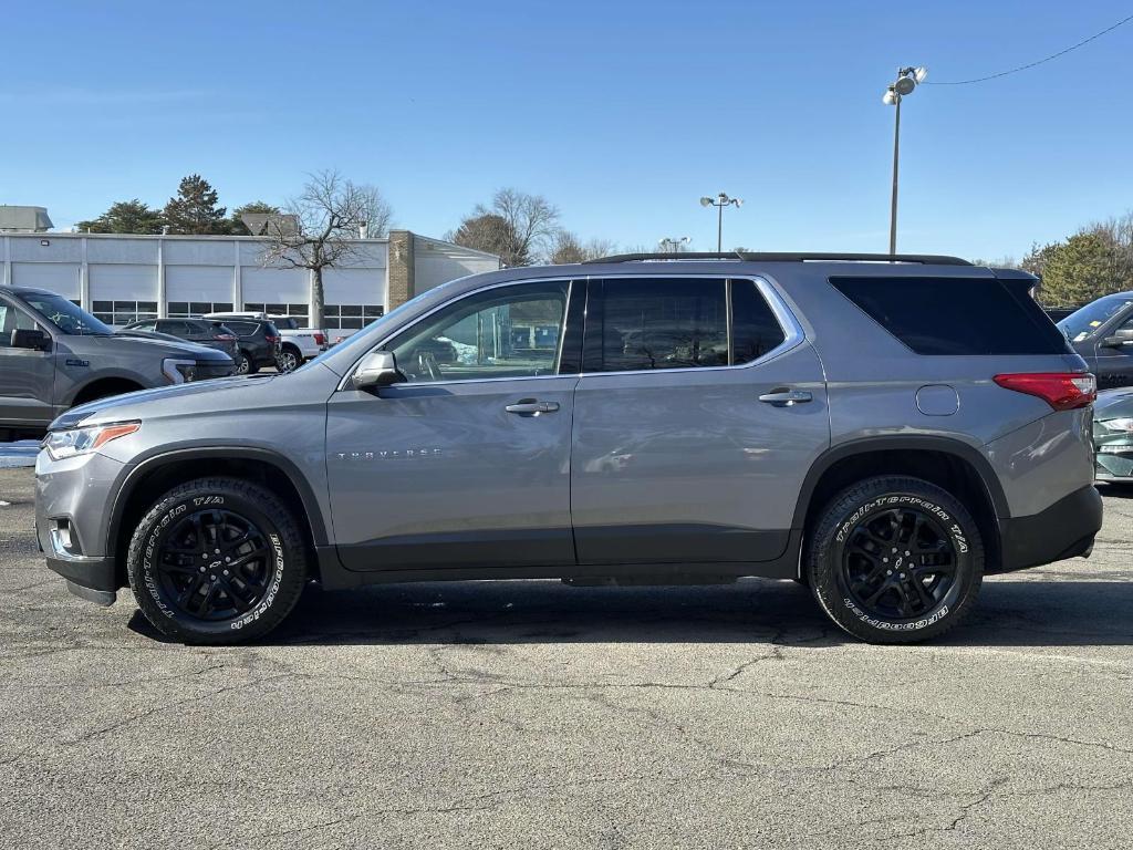 used 2021 Chevrolet Traverse car, priced at $26,981