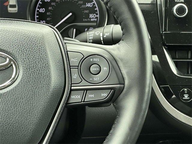 used 2022 Toyota Camry Hybrid car, priced at $27,900