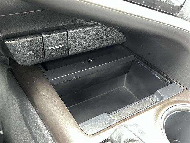 used 2022 Toyota Camry Hybrid car, priced at $27,900