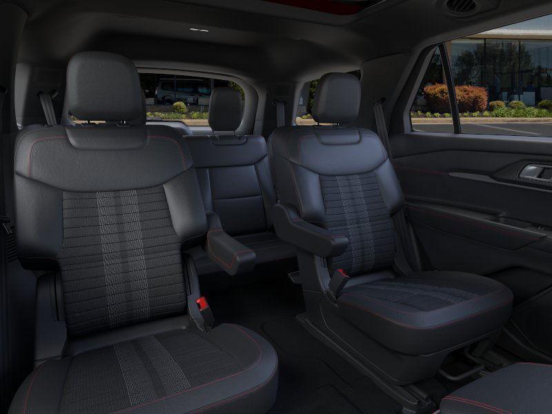new 2025 Ford Explorer car, priced at $45,324