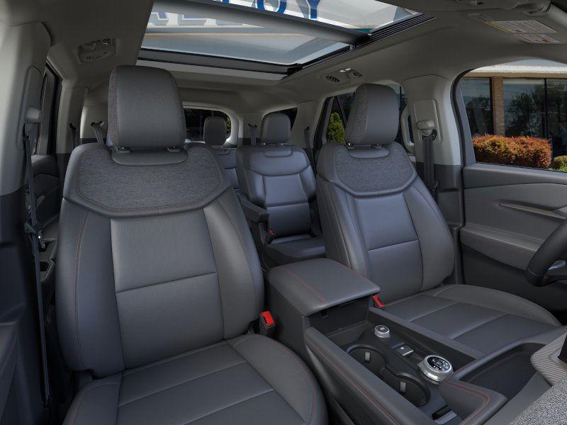 new 2025 Ford Explorer car, priced at $43,652