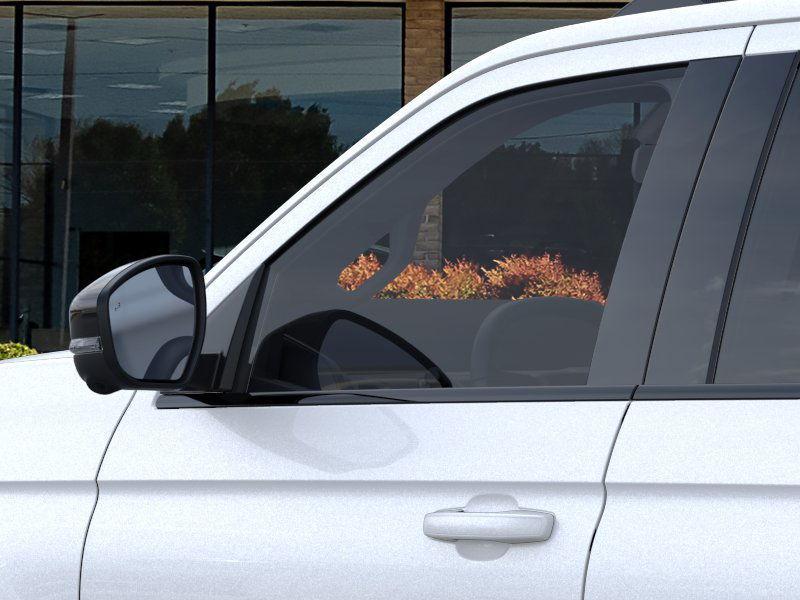 new 2025 Ford Expedition car, priced at $76,085