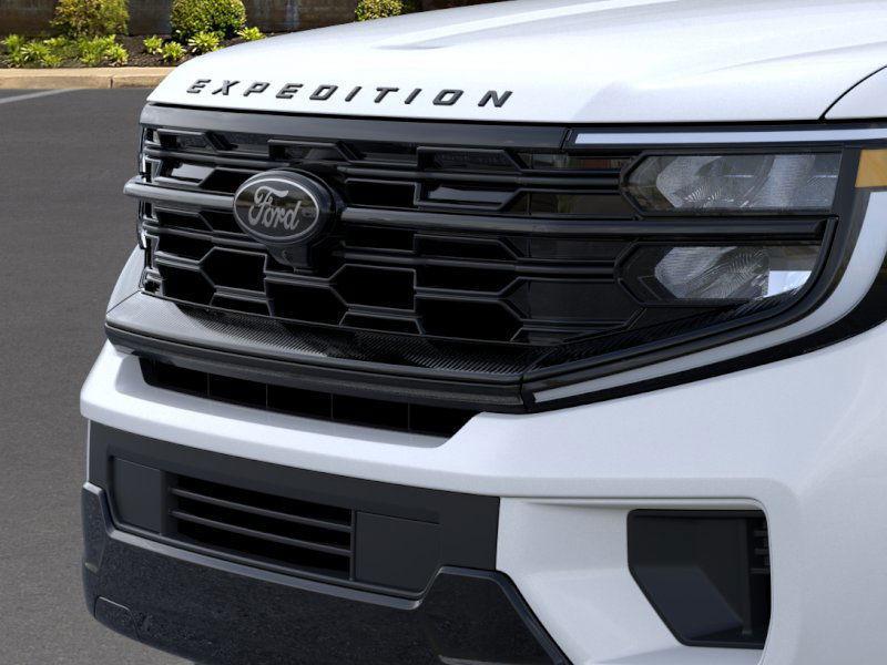new 2025 Ford Expedition car, priced at $76,085