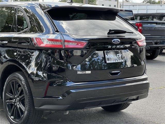 used 2024 Ford Edge car, priced at $32,000