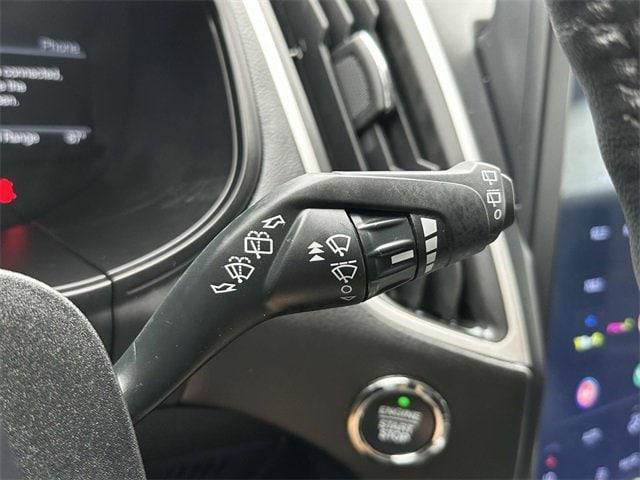 used 2024 Ford Edge car, priced at $24,981