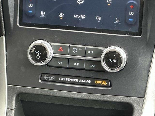 used 2024 Ford Edge car, priced at $24,981
