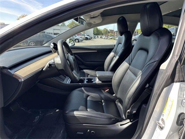 used 2022 Tesla Model 3 car, priced at $26,000