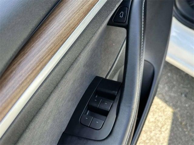 used 2022 Tesla Model 3 car, priced at $26,000