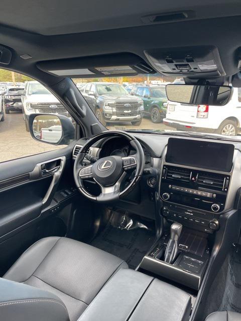 used 2023 Lexus GX 460 car, priced at $56,000