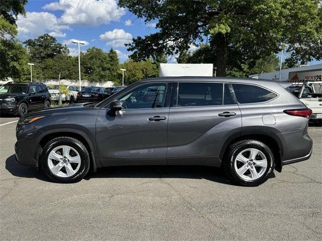 used 2021 Toyota Highlander car, priced at $29,500