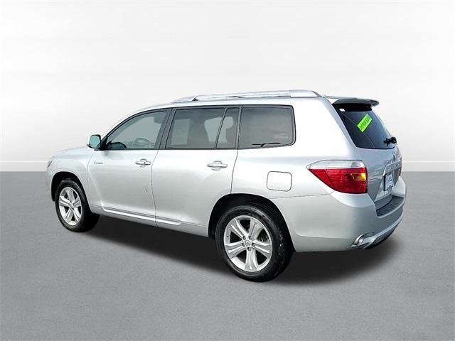 used 2010 Toyota Highlander car, priced at $11,500