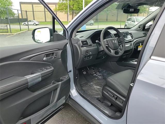 new 2025 Honda Ridgeline car, priced at $42,620