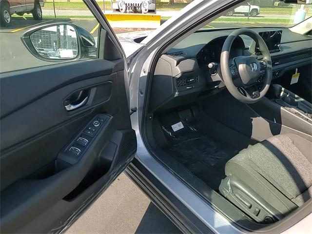 new 2025 Honda Accord car, priced at $30,320