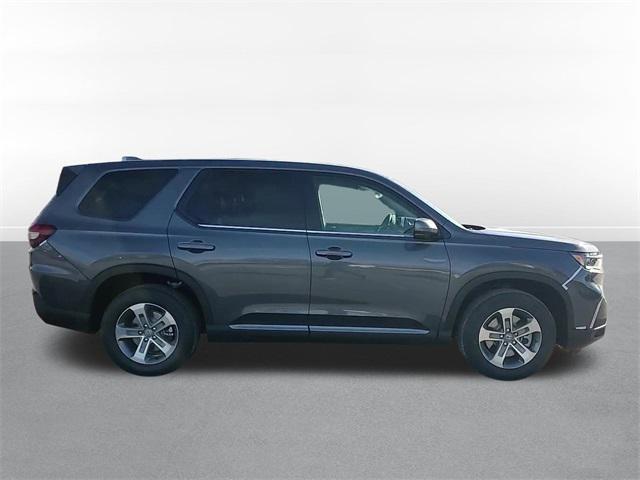 new 2025 Honda Pilot car, priced at $44,224