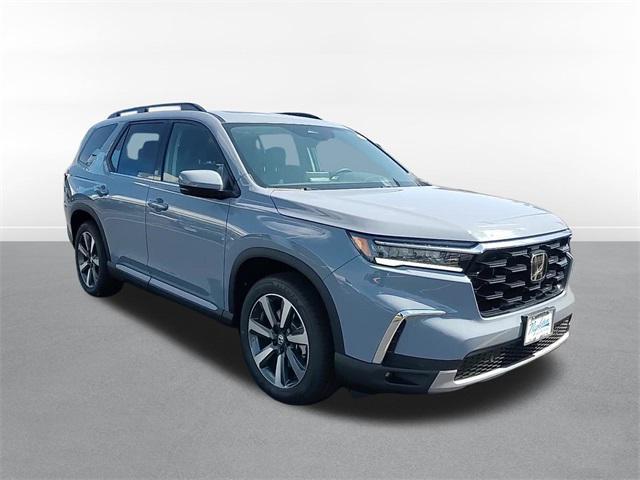 new 2025 Honda Pilot car, priced at $48,130