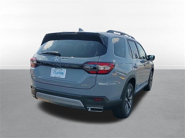new 2025 Honda Pilot car, priced at $48,130