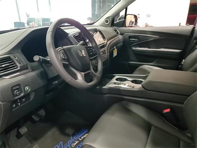 new 2025 Honda Ridgeline car, priced at $47,754