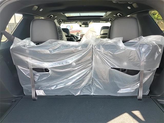 new 2025 Honda Pilot car, priced at $47,833