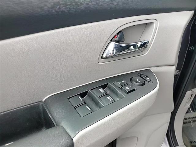 used 2016 Honda Odyssey car, priced at $15,500