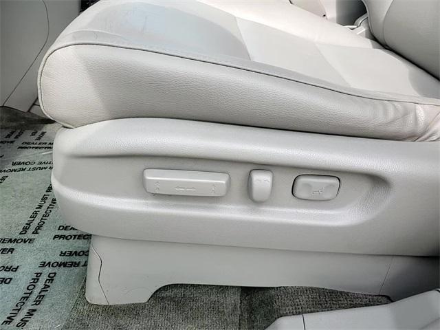used 2016 Honda Odyssey car, priced at $15,500