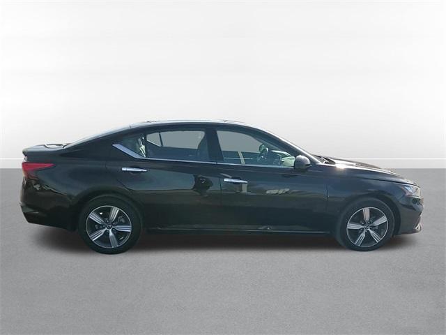 used 2021 Nissan Altima car, priced at $20,000