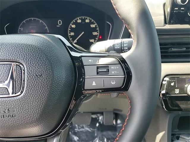 new 2025 Honda Pilot car, priced at $47,833