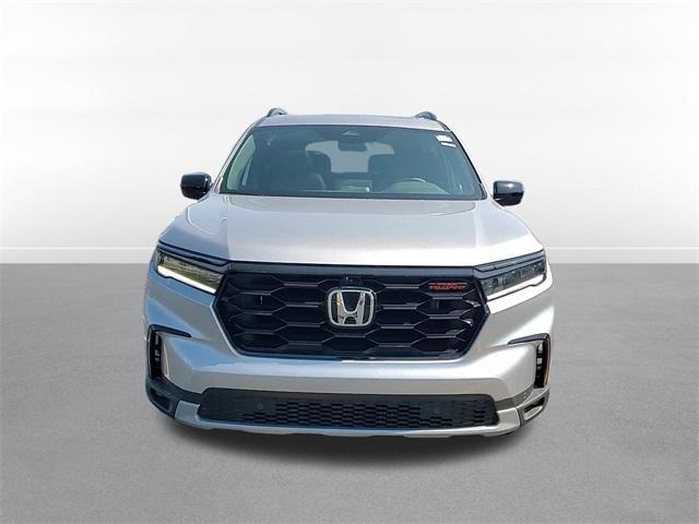 new 2025 Honda Pilot car, priced at $47,833