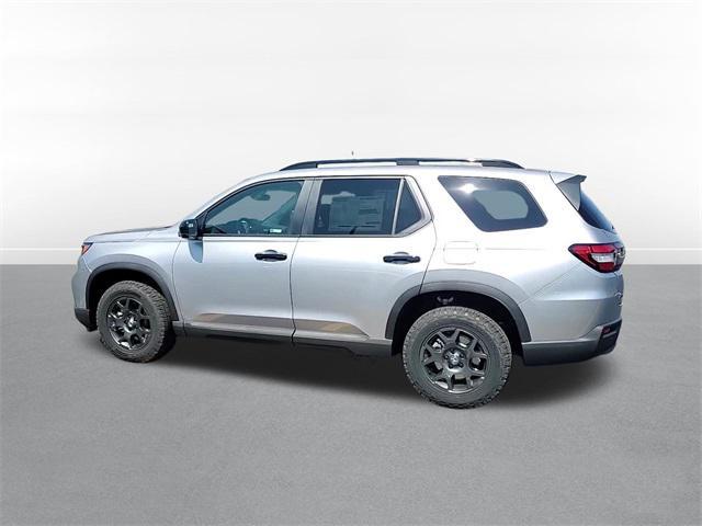 new 2025 Honda Pilot car, priced at $47,833