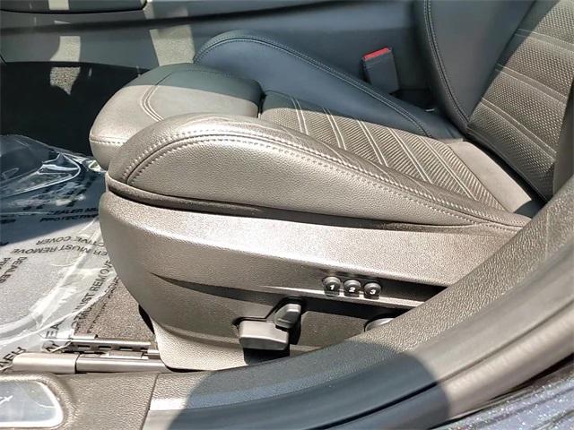 used 2022 Alfa Romeo Giulia car, priced at $27,600