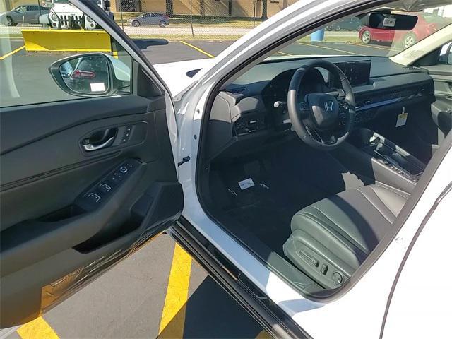new 2025 Honda Accord Hybrid car, priced at $35,182