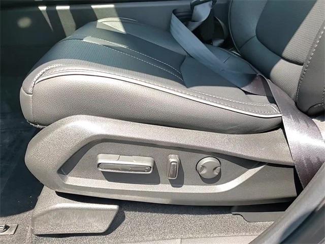 new 2025 Honda Pilot car, priced at $51,522