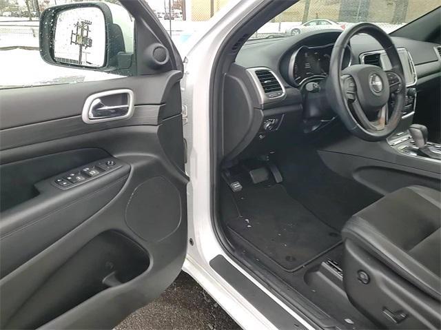 used 2021 Jeep Grand Cherokee car, priced at $27,500